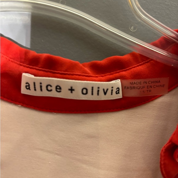 Alice + Olivia 100% Silk Button Blouse Size XS - Picture 3 of 4